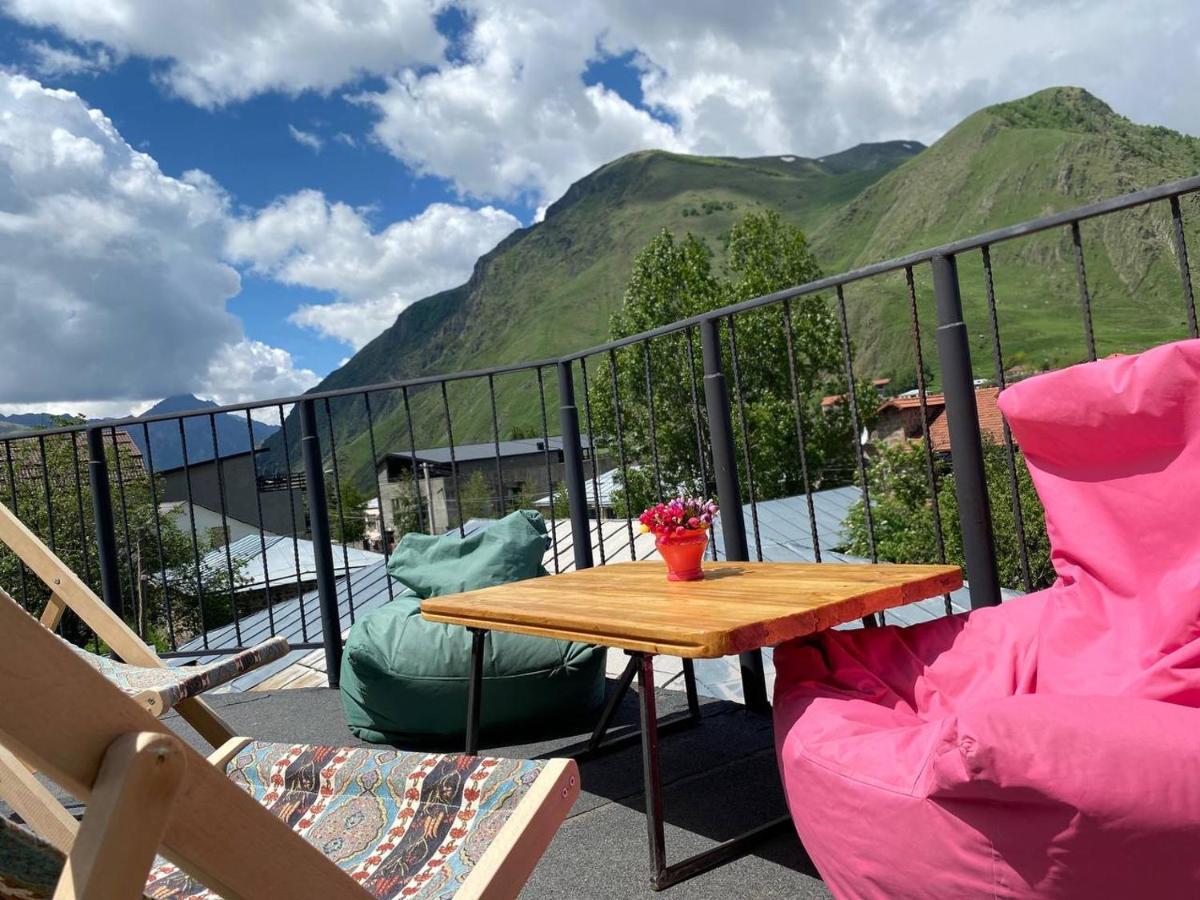 Hotel Four Season In Kazbegi Extérieur photo