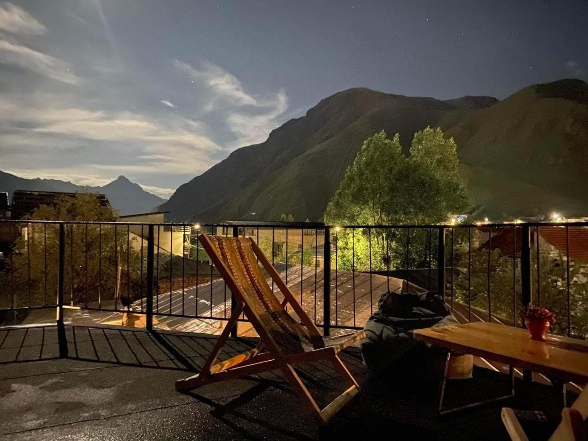 Hotel Four Season In Kazbegi Chambre photo