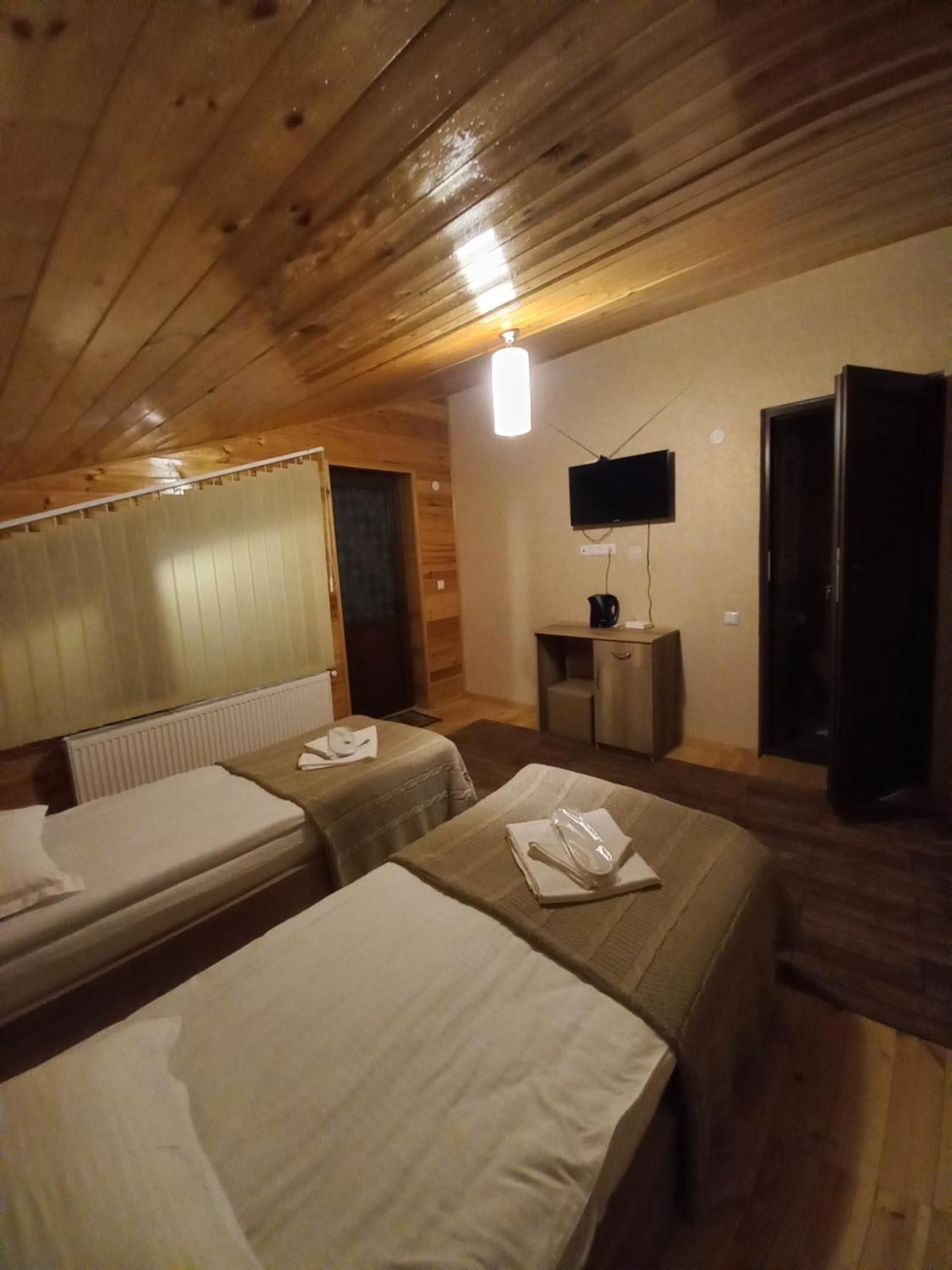 Hotel Four Season In Kazbegi Chambre photo