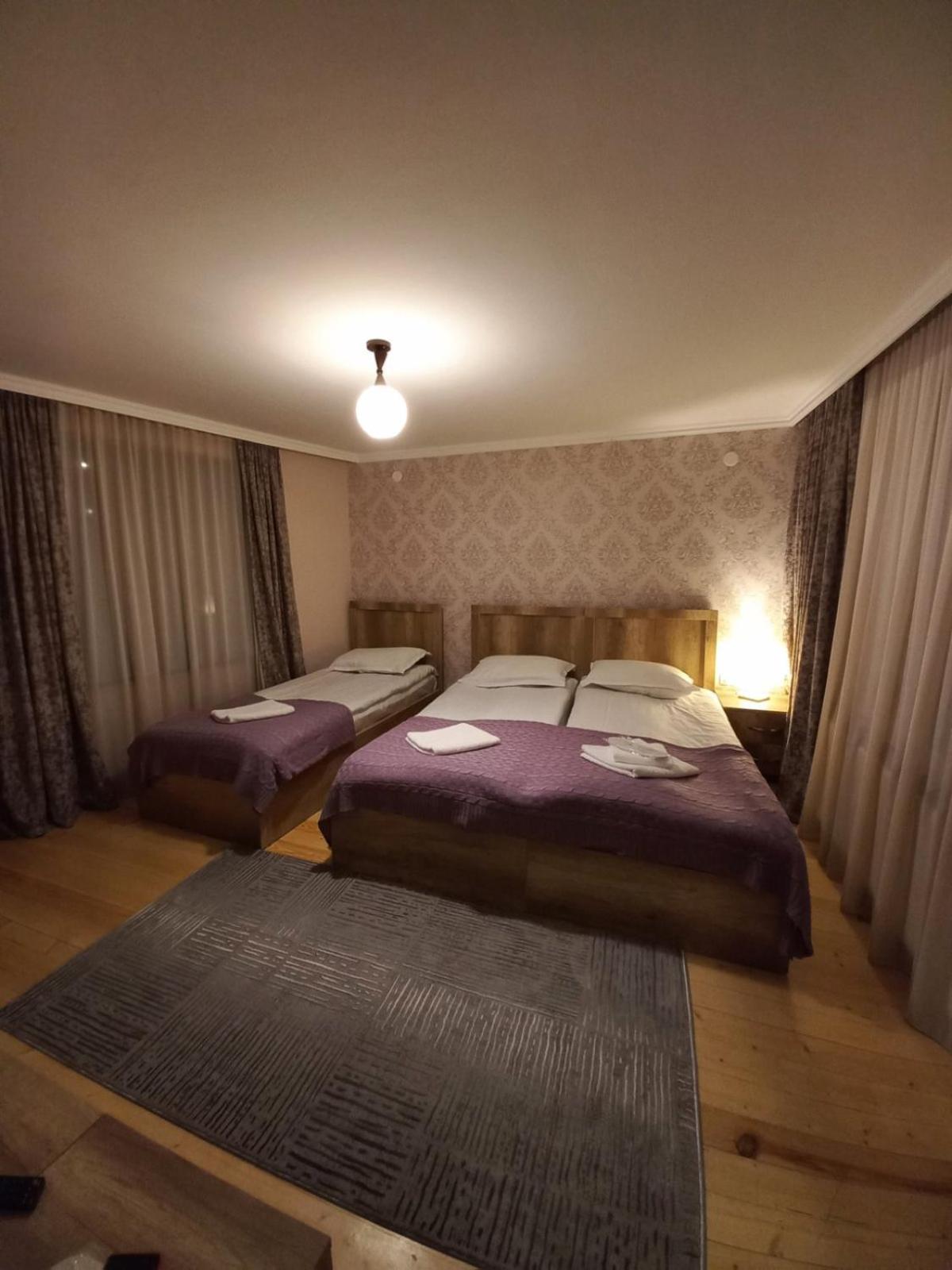 Hotel Four Season In Kazbegi Chambre photo