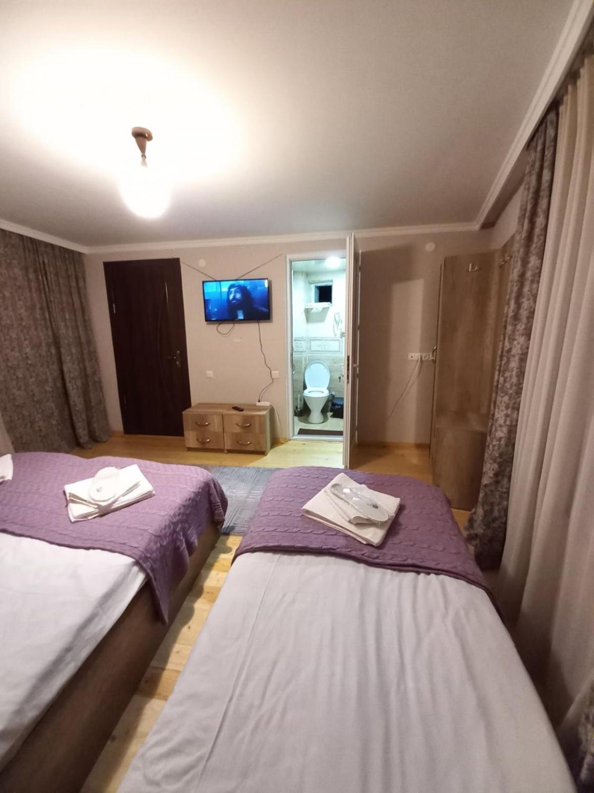 Hotel Four Season In Kazbegi Chambre photo