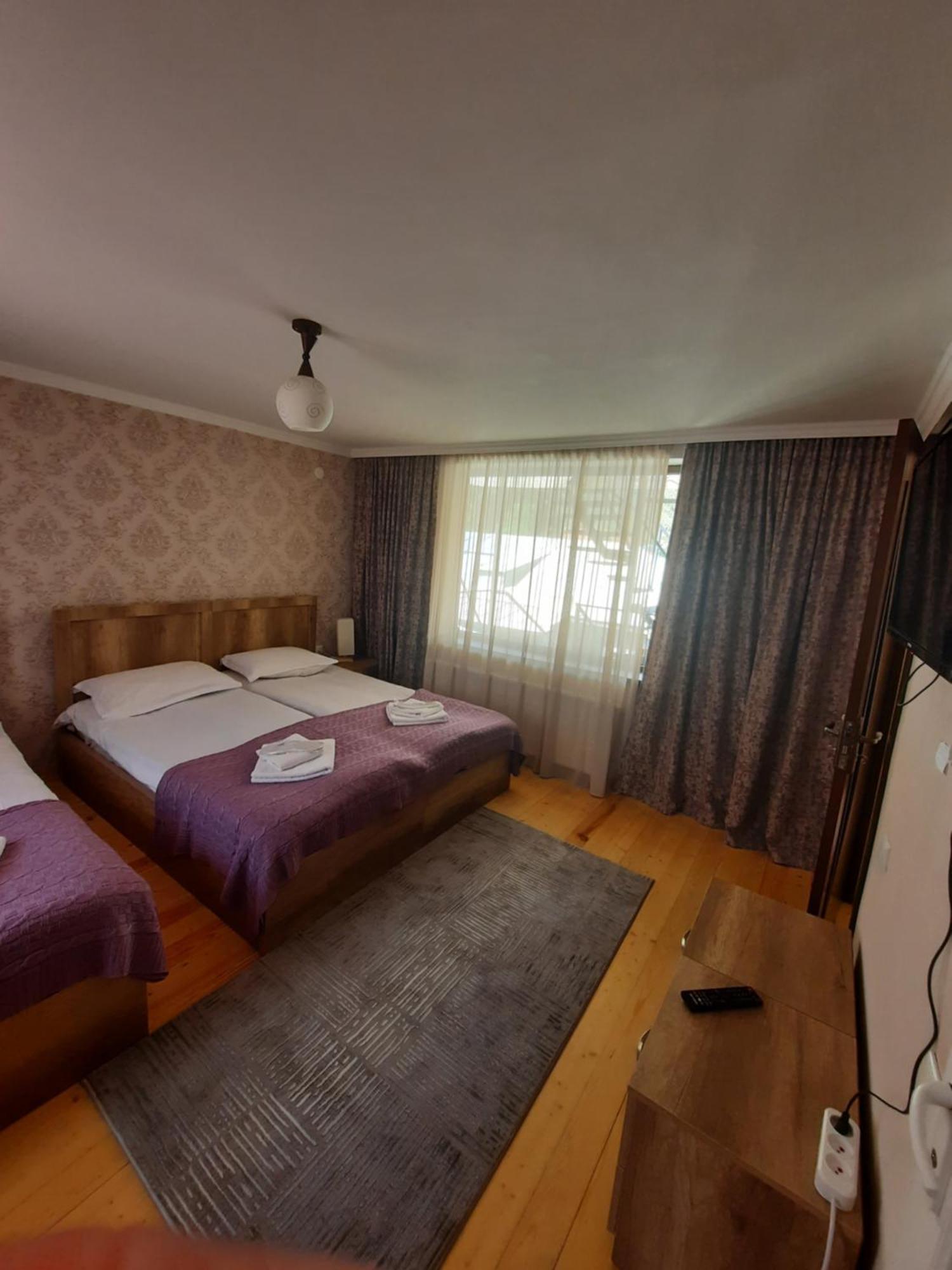 Hotel Four Season In Kazbegi Chambre photo