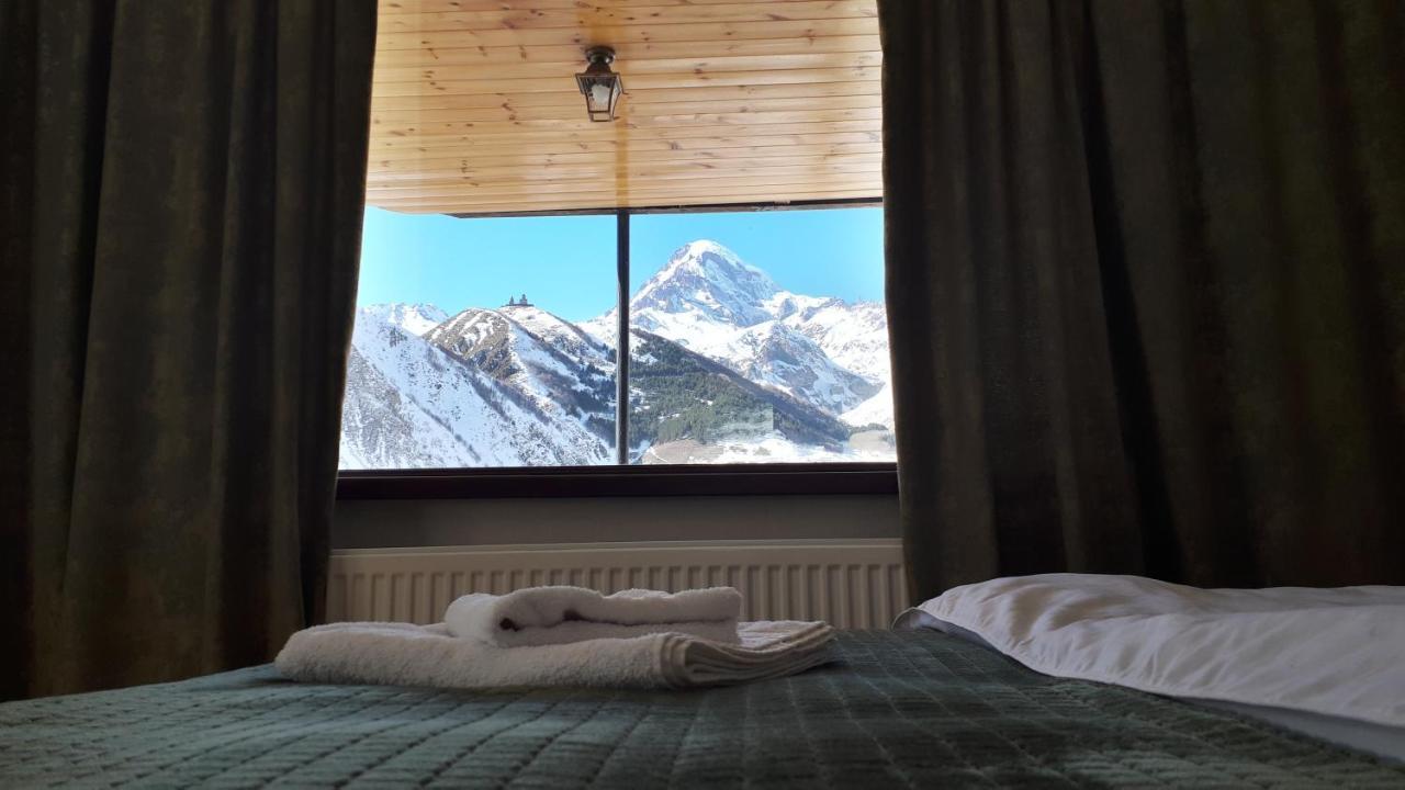 Hotel Four Season In Kazbegi Extérieur photo